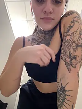 Онлайн чат XXX KishaMur