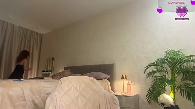 a__enigma live XXX chat