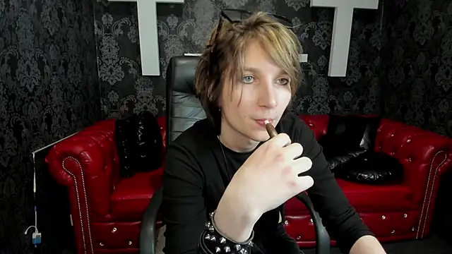 Вебкам-шоу AdonBev