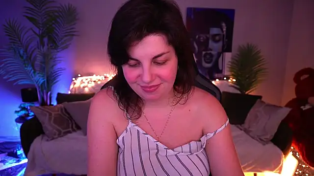 MirandaWong's Live XXX Chat