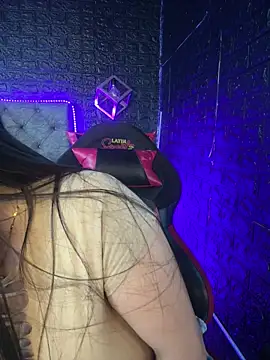 Miia__Taylor live XXX chat