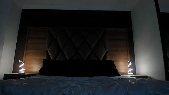 AnaiaClarck's Live XXX Chat