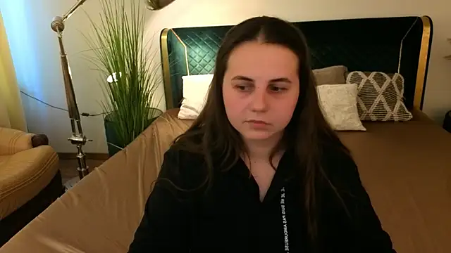 MikaFoxy's Webcam Show