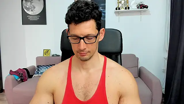 BrutusK08 webcam show