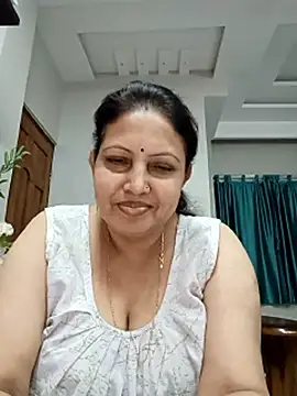 MERY_ZINTA Chat XXX in diretta