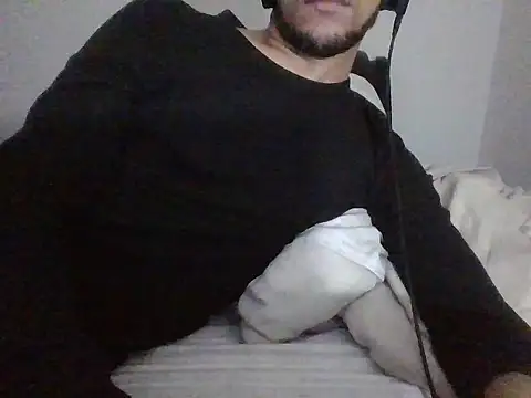 bladetrinityn webkamerás műsora