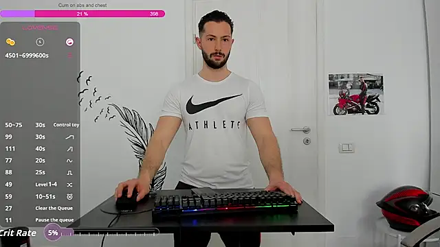 ZackFraser Adlı Modelin Canlı XXX Sohbeti