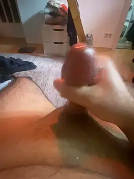 Affalter112: διαδικτυακό σόου στην κάμερα