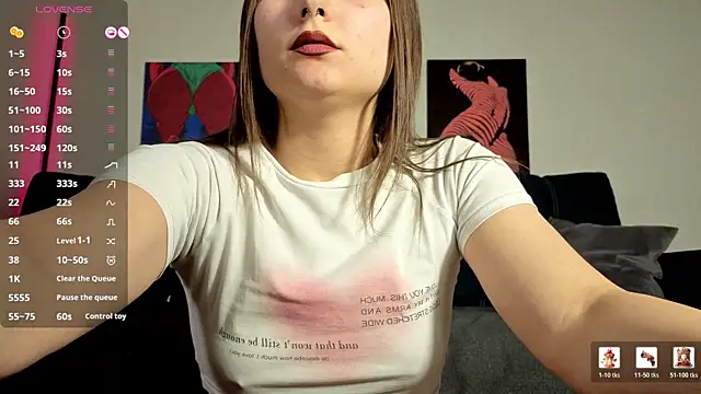 Chatroom XXX en direct de TrixiBell