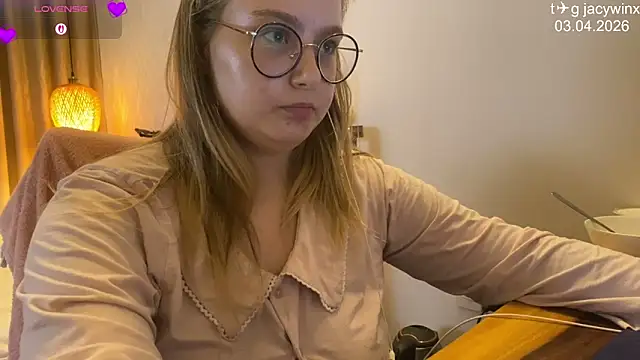 JacyWinslatn Live XXX chat