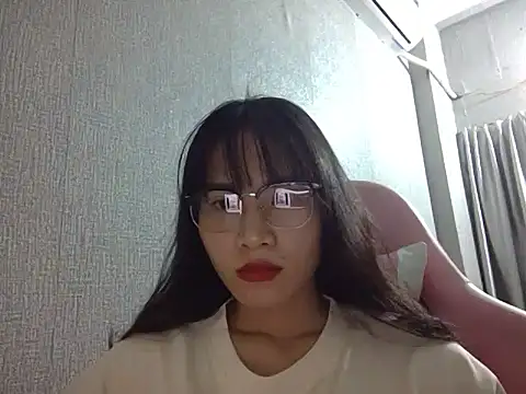 Ly-ny 现场XXX聊天