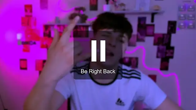 travis_wolf_'s Live XXX Chat