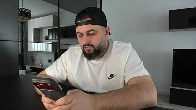 DravenPeak: απευθείας συνομιλία ΧΧΧ