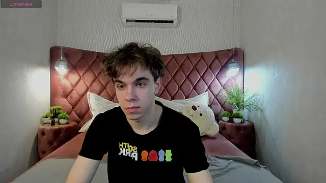 DaveBevy: вебкам-шоу