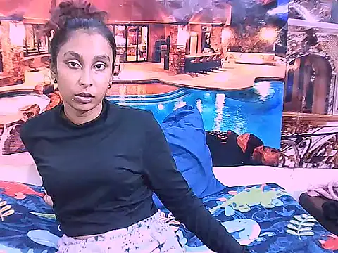 IndianSexyButt Chat XXX in diretta