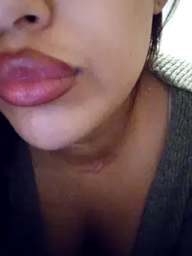 Sexlove1xo's Webcam Show