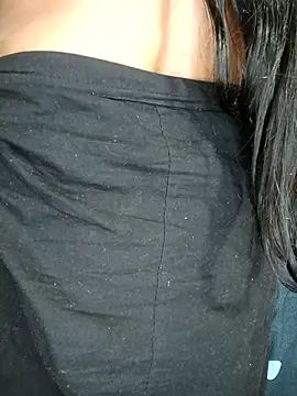 INDIANDESIMATURE webcam show