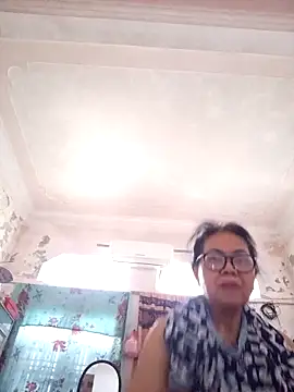 Hotestlove: вебкам-шоу