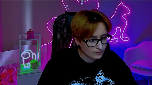 Онлайн чат XXX LixeLuna