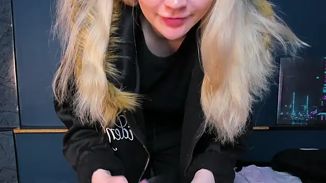 Lillie_Berry 现场XXX聊天