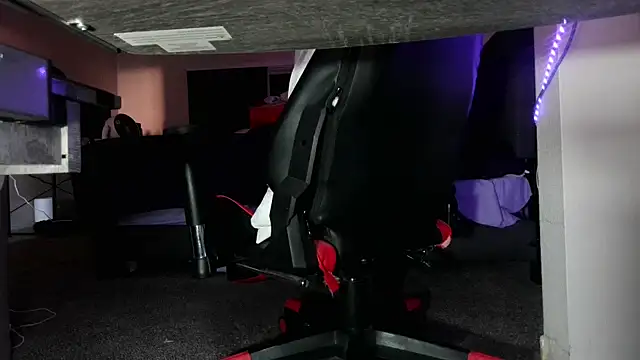 Dick_and_muscles Webcam Show