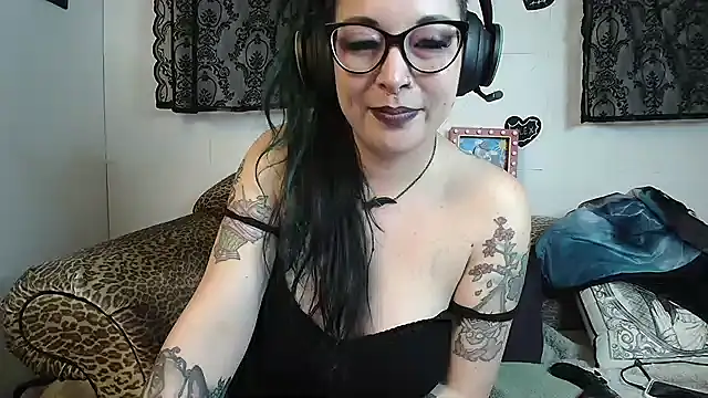 Missy-Dee: вебкам-шоу