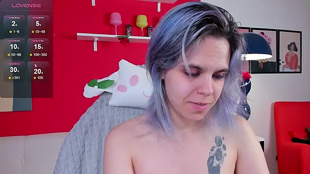 LiraBelle: онлайн-секс-чат