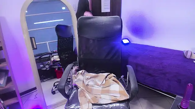 Chat XXX en directo de Scarlett_Moom