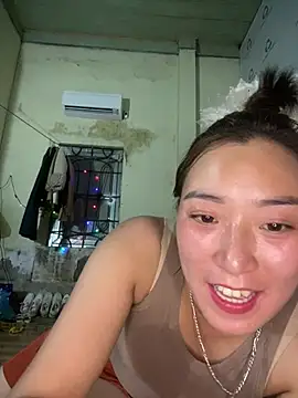 Adriana_aria Show Webcam