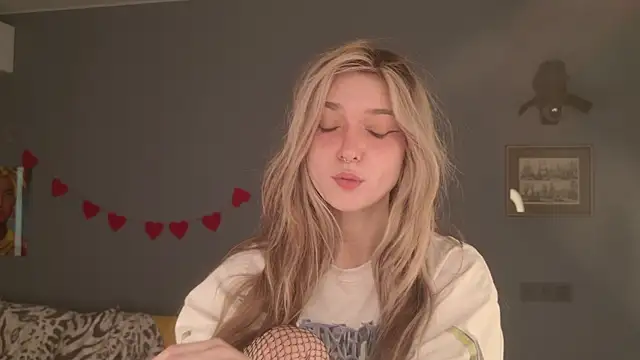 Chat XXX en directo de BellaSink