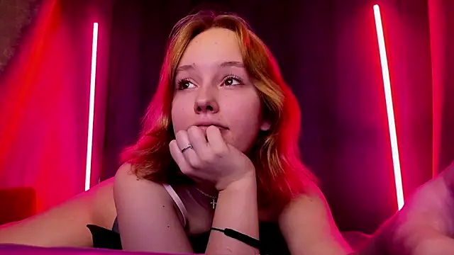 RikkiChoco's Live XXX Chat