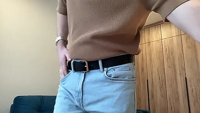 XXX chat uživo modela cute_mark