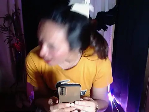 HornyKerujieTrans Webcam-Show