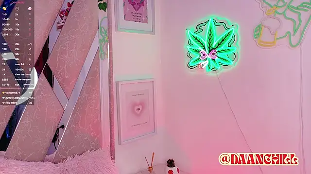 دردشة ScarlettRusso1 الجنسية المباشرة