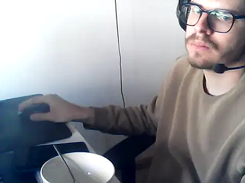 DesertedMonoxide Adlı Modelin Web Kamerası Şovu