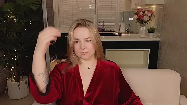 Mira_Mermayd Adlı Modelin Canlı XXX Sohbeti