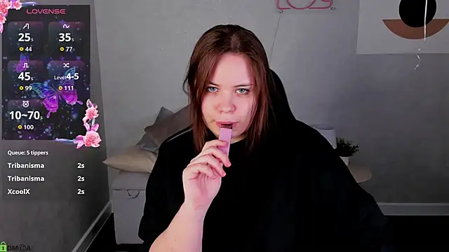 Živý XXX chat EricaElliott