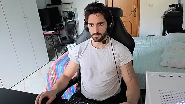 Al3xox02 网络视讯表演