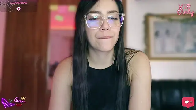 Živý XXX chat LauGrayJ