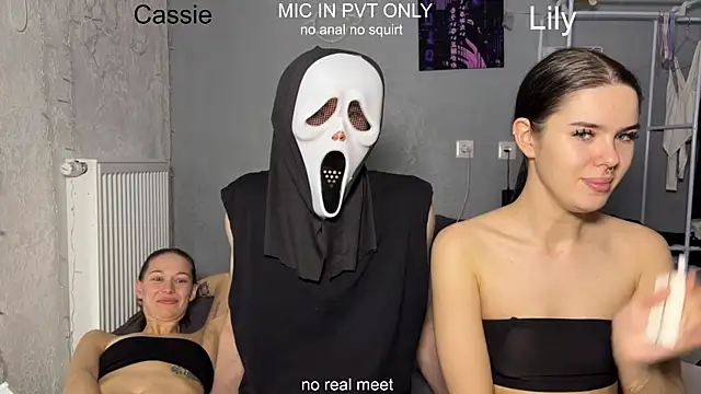 girls_secrets' Webcam Show