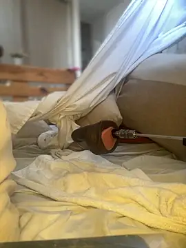 ROUSSH: απευθείας συνομιλία ΧΧΧ