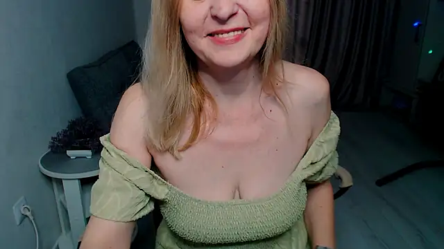 Chat +18 de Saule_V ao vivo