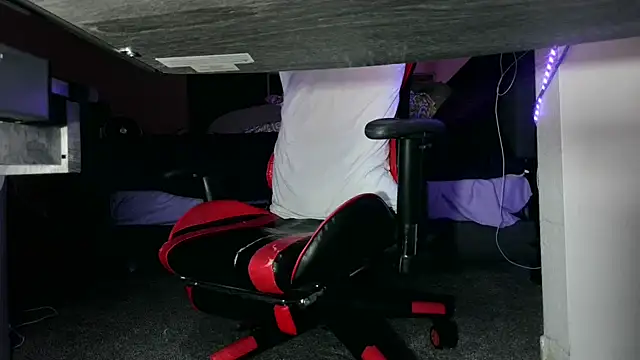 Dick_and_muscles 웹캠 쇼