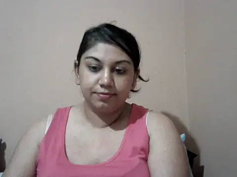 Chat XXX en directo de bellachow10