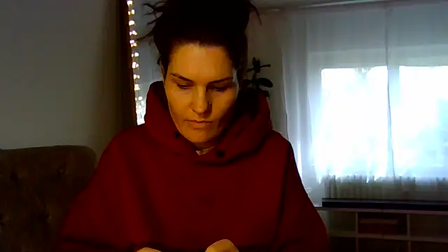 Ms-Lust1- élő XXX-chatje