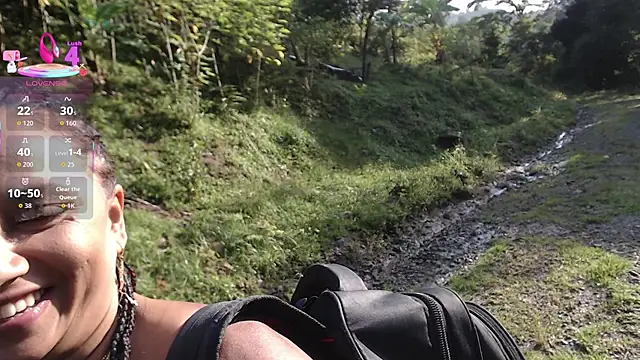 esmeralda_li's Webcam Show