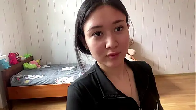 YourMiIaのライブXXXチャット