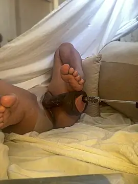 ROUSSH: вебкам-шоу