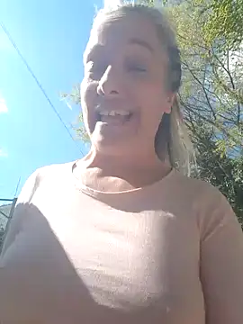 White_Devil_694 Adlı Modelin Web Kamerası Şovu