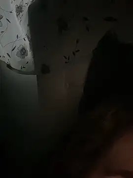 isadora437's Live XXX Chat